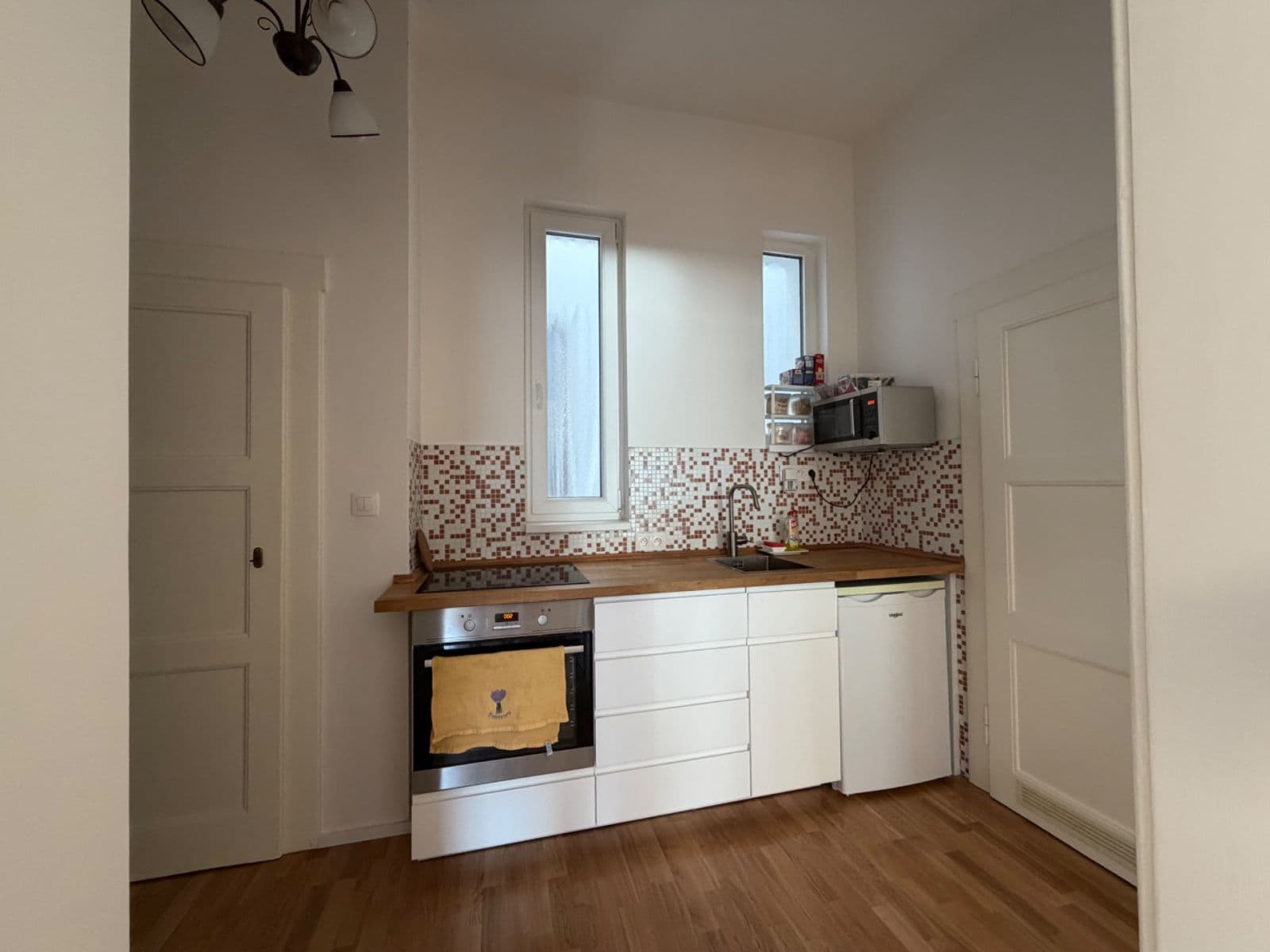 Pronájem bytu 2+kk 50 m², Malešická, Praha, Praha Pronájem bytu 2+kk 50 m², Malešická, Praha, Praha