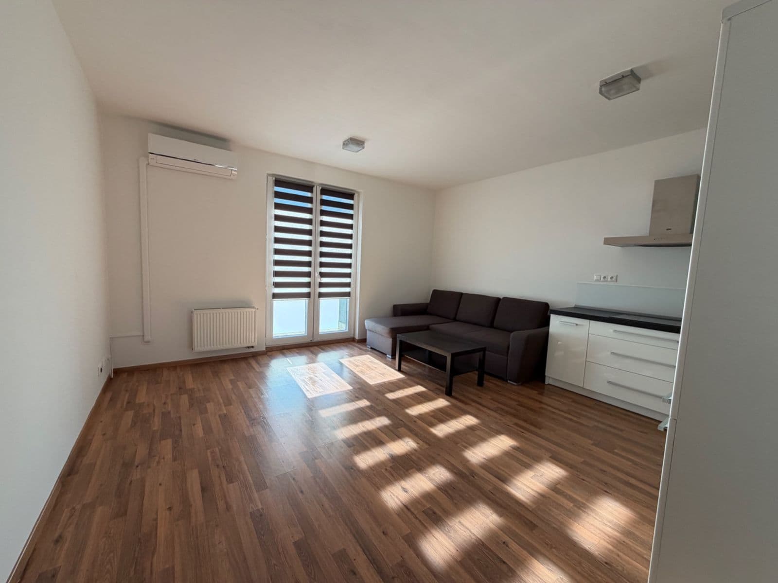 Pronájem bytu 2+kk 59 m², Jantarová, Ostrava, Moravskoslezský kraj Pronájem bytu 2+kk 59 m², Jantarová, Ostrava, Moravskoslezský kraj