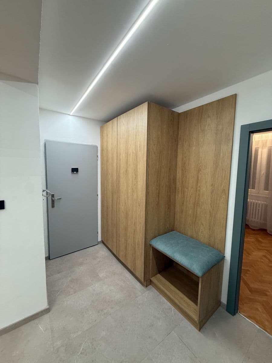 Prodej bytu 3+1 80 m², Kupkova, Břeclav, Jihomoravský kraj Prodej bytu 3+1 80 m², Kupkova, Břeclav, Jihomoravský kraj