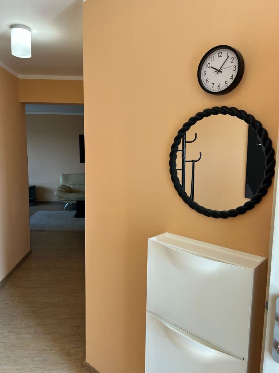 Pronájem bytu 1+1 48 m², Hrachová, Ružinov, Bratislavský kraj Pronájem bytu 1+1 48 m², Hrachová, Ružinov, Bratislavský kraj