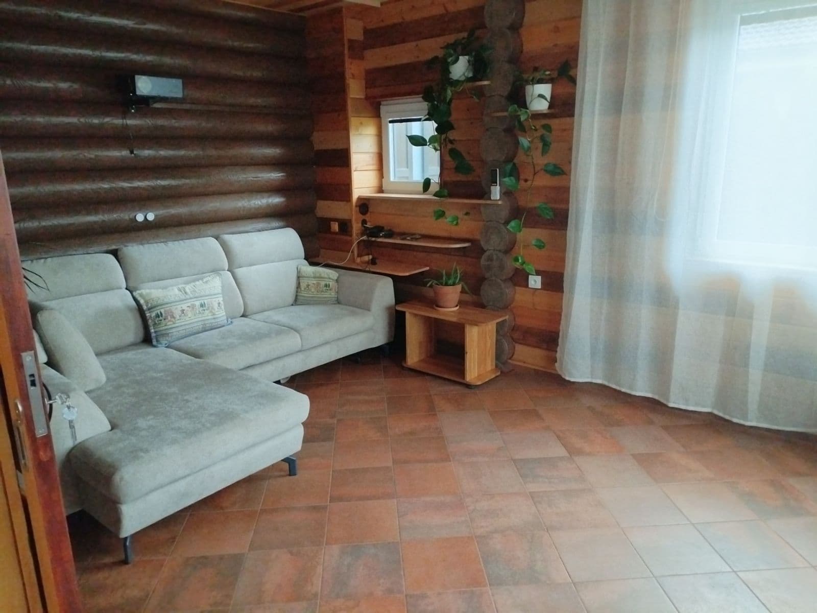 Prodej domu 163 m², pozemek 916 m², Okružní, Neumětely, Středočeský kraj Prodej domu 163 m², pozemek 916 m², Okružní, Neumětely, Středočeský kraj