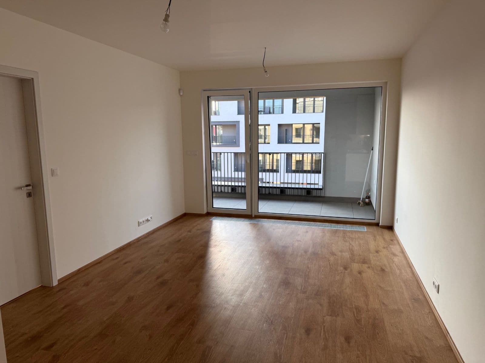Pronájem bytu 2+kk 57 m², Domalípova, Praha, Praha Pronájem bytu 2+kk 57 m², Domalípova, Praha, Praha