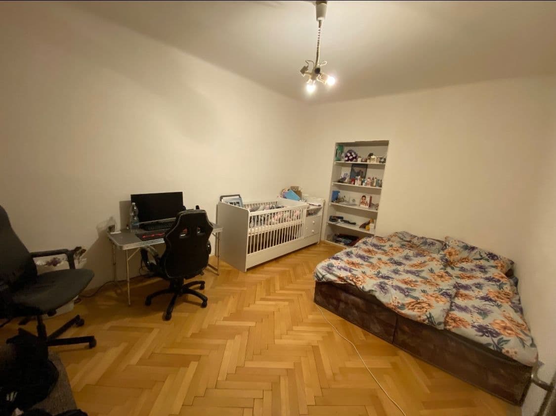 Pronájem bytu 3+1 75 m², Roháčova, Praha, Praha Pronájem bytu 3+1 75 m², Roháčova, Praha, Praha