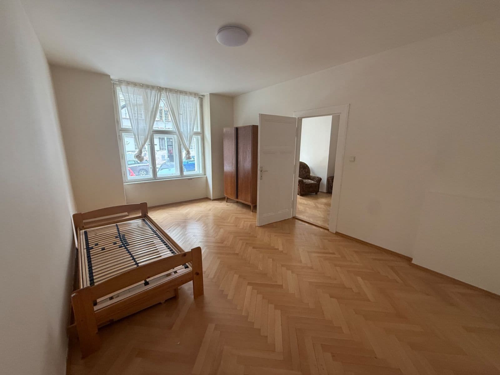 Pronájem bytu 3+1 75 m², Roháčova, Praha, Praha Pronájem bytu 3+1 75 m², Roháčova, Praha, Praha