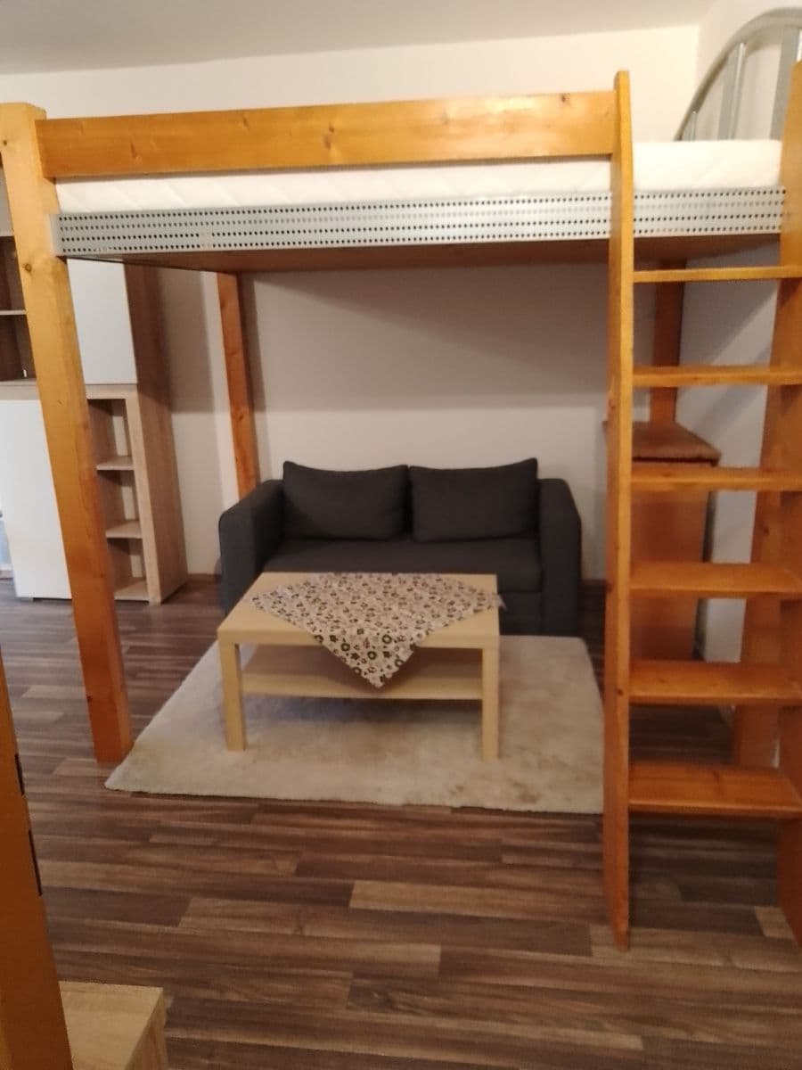 Pronájem bytu 1+1 30 m², Milevská, Praha, Praha Pronájem bytu 1+1 30 m², Milevská, Praha, Praha