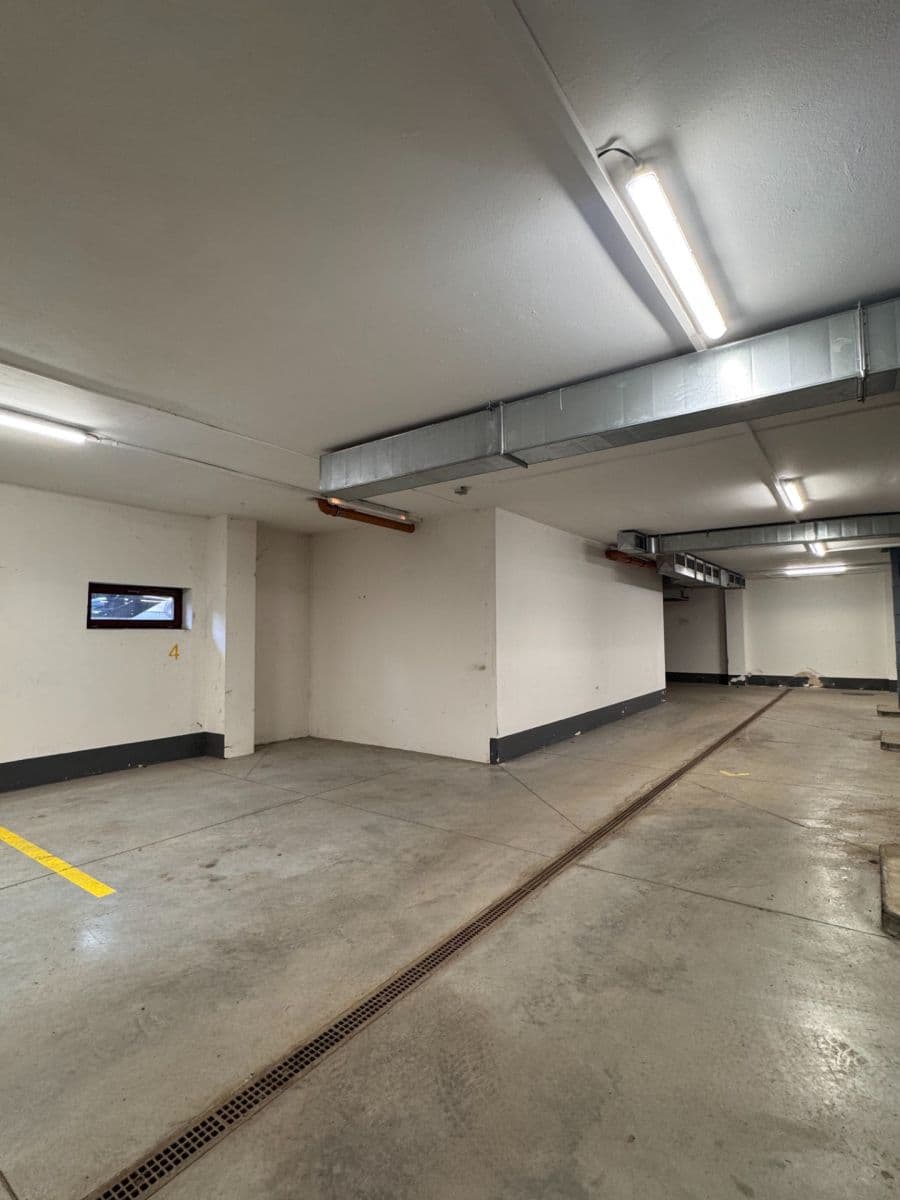 Prodej garáže 12 m², Špindlerův Mlýn, Královéhradecký kraj Prodej garáže 12 m², Špindlerův Mlýn, Královéhradecký kraj