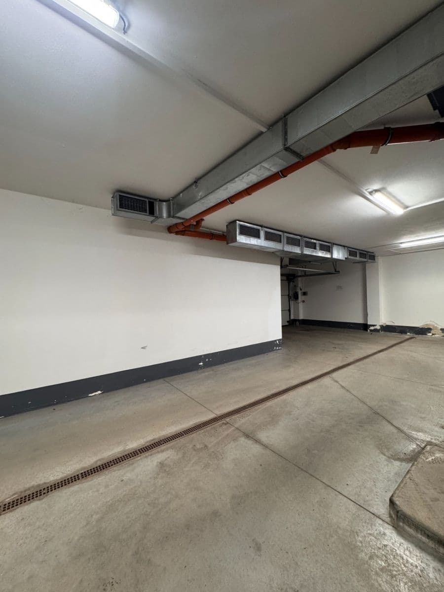 Prodej garáže 12 m², Špindlerův Mlýn, Královéhradecký kraj Prodej garáže 12 m², Špindlerův Mlýn, Královéhradecký kraj