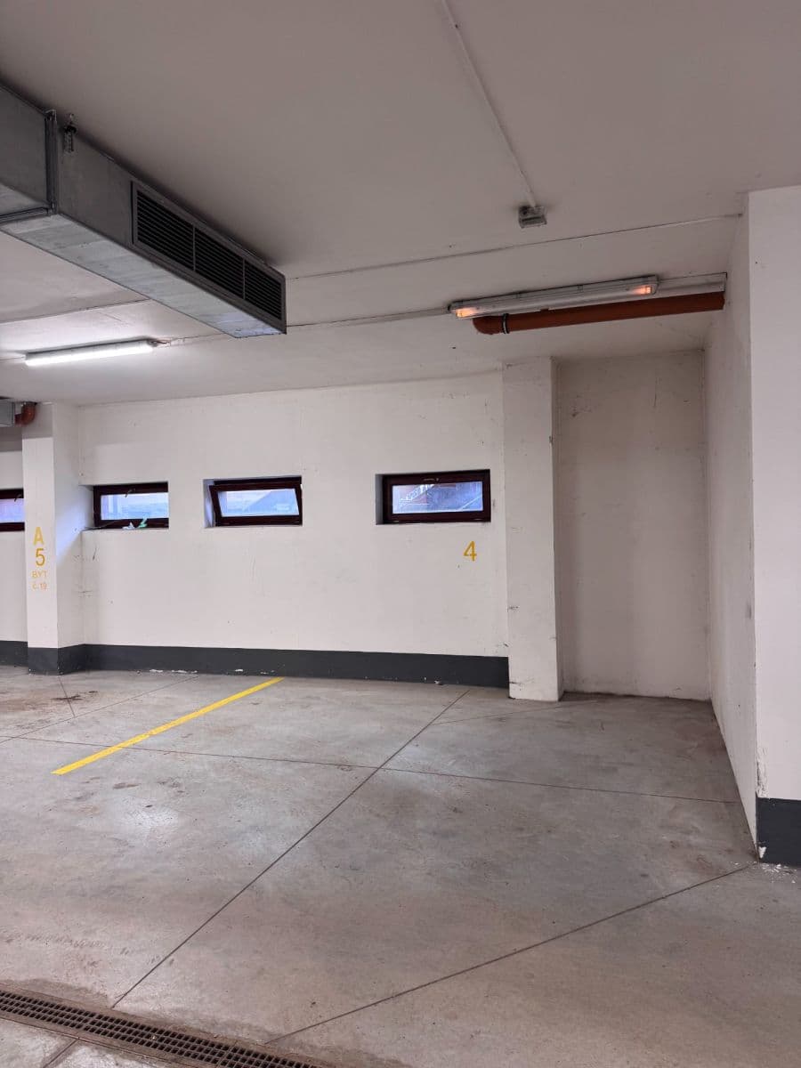 Prodej garáže 12 m², Špindlerův Mlýn, Královéhradecký kraj Prodej garáže 12 m², Špindlerův Mlýn, Královéhradecký kraj