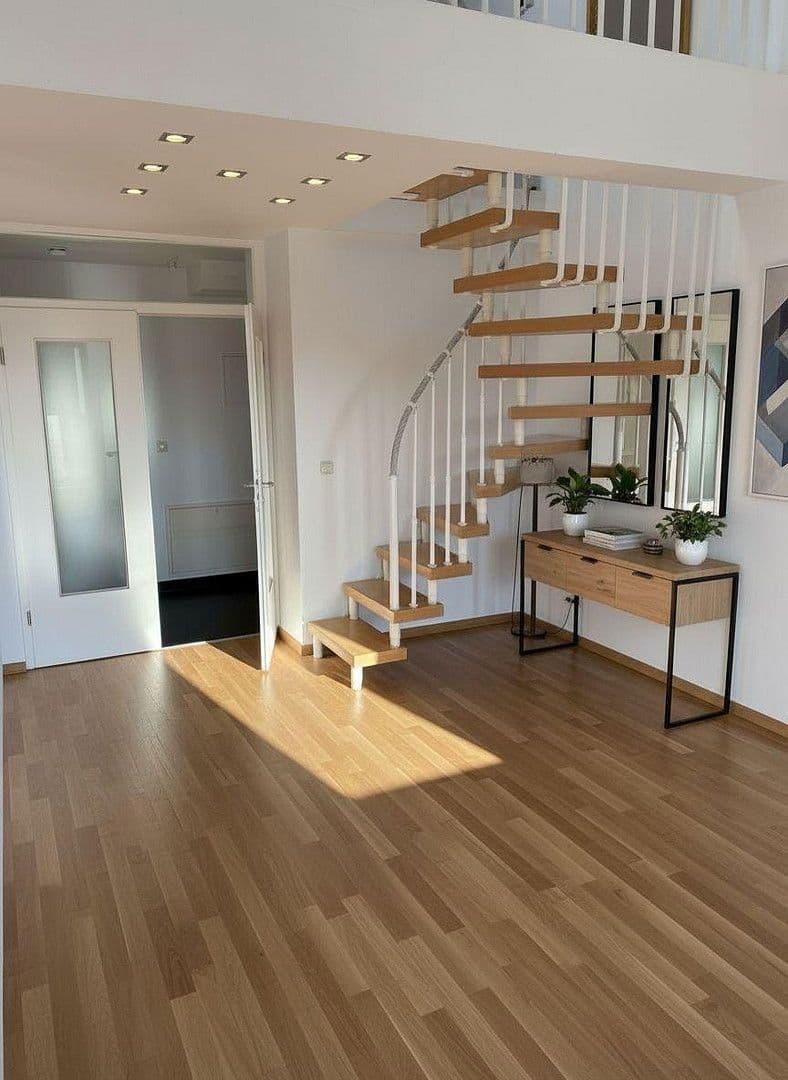 Prodej bytu 3+1 85 m², München, Bavorsko Prodej bytu 3+1 85 m², München, Bavorsko