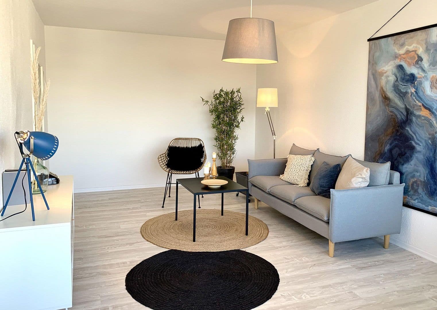 Prodej bytu 2+1 61 m², Erkrath, Severní Porýní-Vestfálsko Prodej bytu 2+1 61 m², Erkrath, Severní Porýní-Vestfálsko
