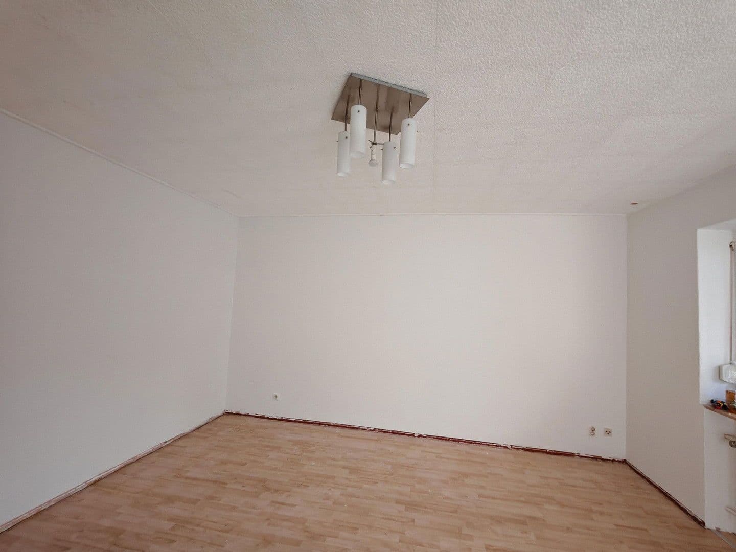 Prodej bytu 3+1 69 m², Röthenbach an der Pegnitz, Bavorsko Prodej bytu 3+1 69 m², Röthenbach an der Pegnitz, Bavorsko