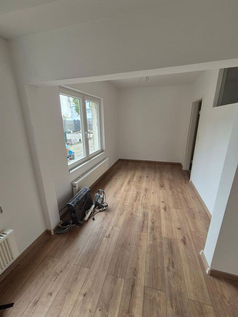 Pronájem bytu 2+1 40 m², Kölnstraße 176, Brühl, Severní Porýní-Vestfálsko Pronájem bytu 2+1 40 m², Kölnstraße 176, Brühl, Severní Porýní-Vestfálsko