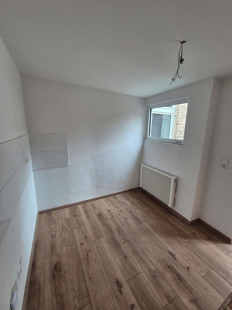 Pronájem bytu 2+1 40 m², Kölnstraße 176, Brühl, Severní Porýní-Vestfálsko Pronájem bytu 2+1 40 m², Kölnstraße 176, Brühl, Severní Porýní-Vestfálsko