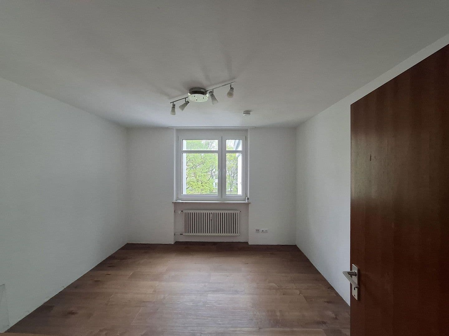 Prodej bytu 4+1 91 m², München, Bavorsko Prodej bytu 4+1 91 m², München, Bavorsko
