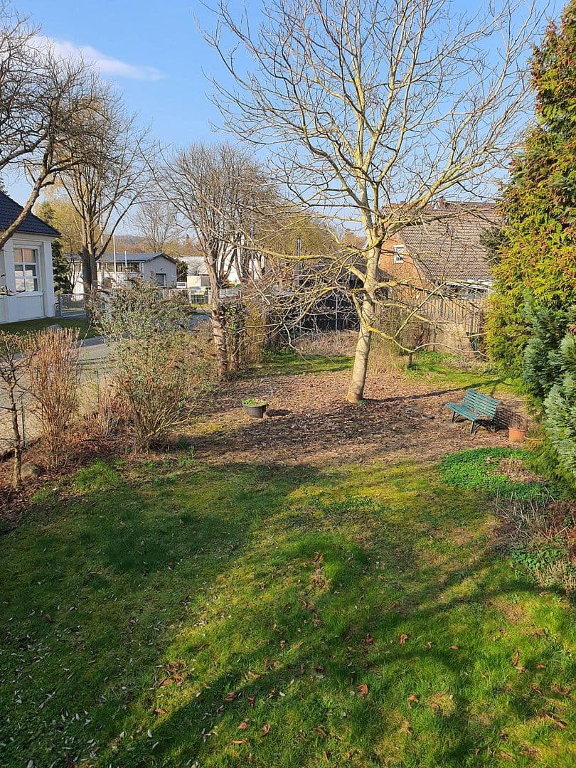 Prodej domu 135 m², pozemek 824 m², Luisenstr. 14, Einbeck, Dolní Sasko Prodej domu 135 m², pozemek 824 m², Luisenstr. 14, Einbeck, Dolní Sasko