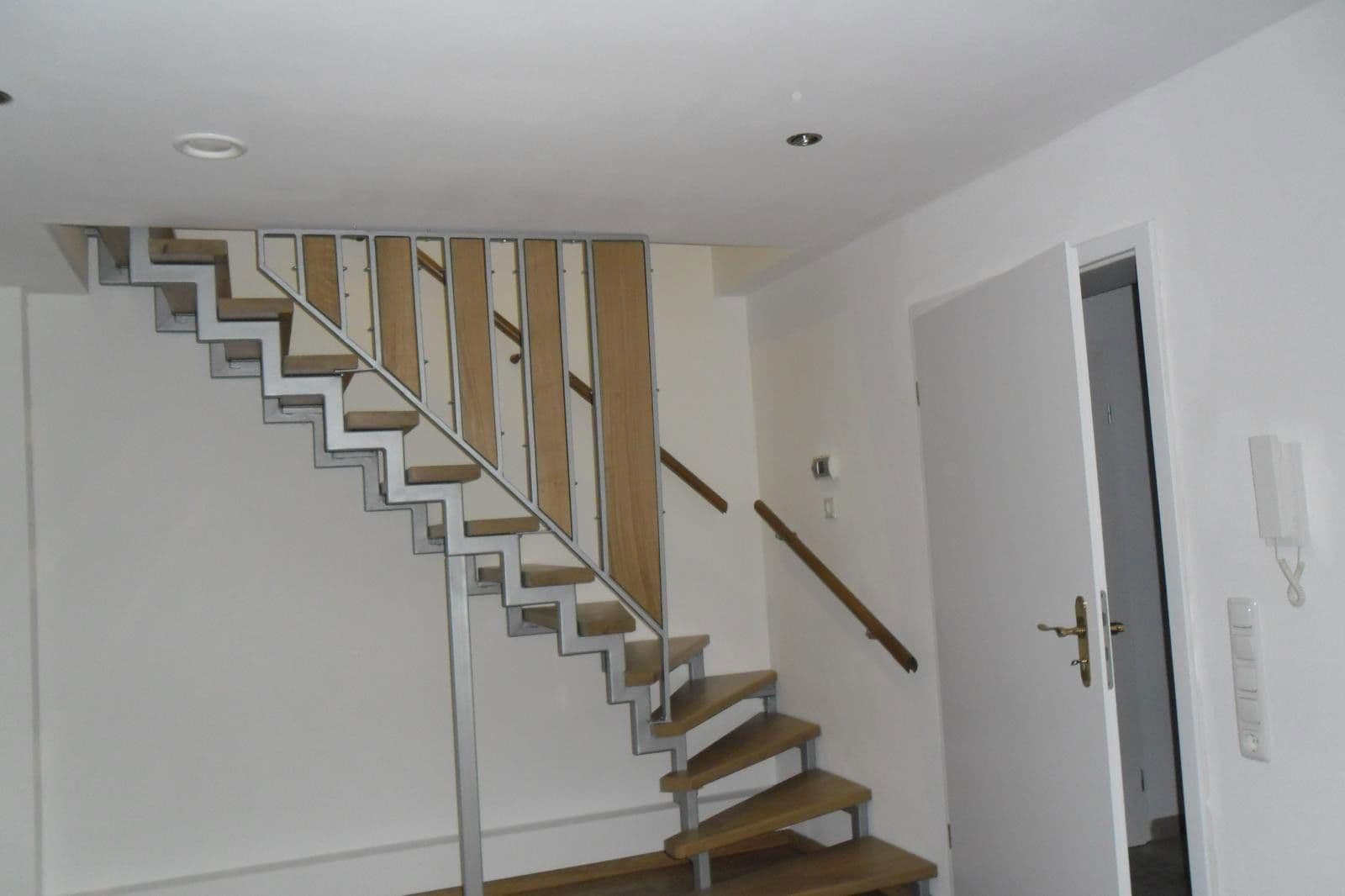 Pronájem domu 90 m², pozemek 50 m², Scharfstraße 6, Mainburg, Bavorsko Pronájem domu 90 m², pozemek 50 m², Scharfstraße 6, Mainburg, Bavorsko