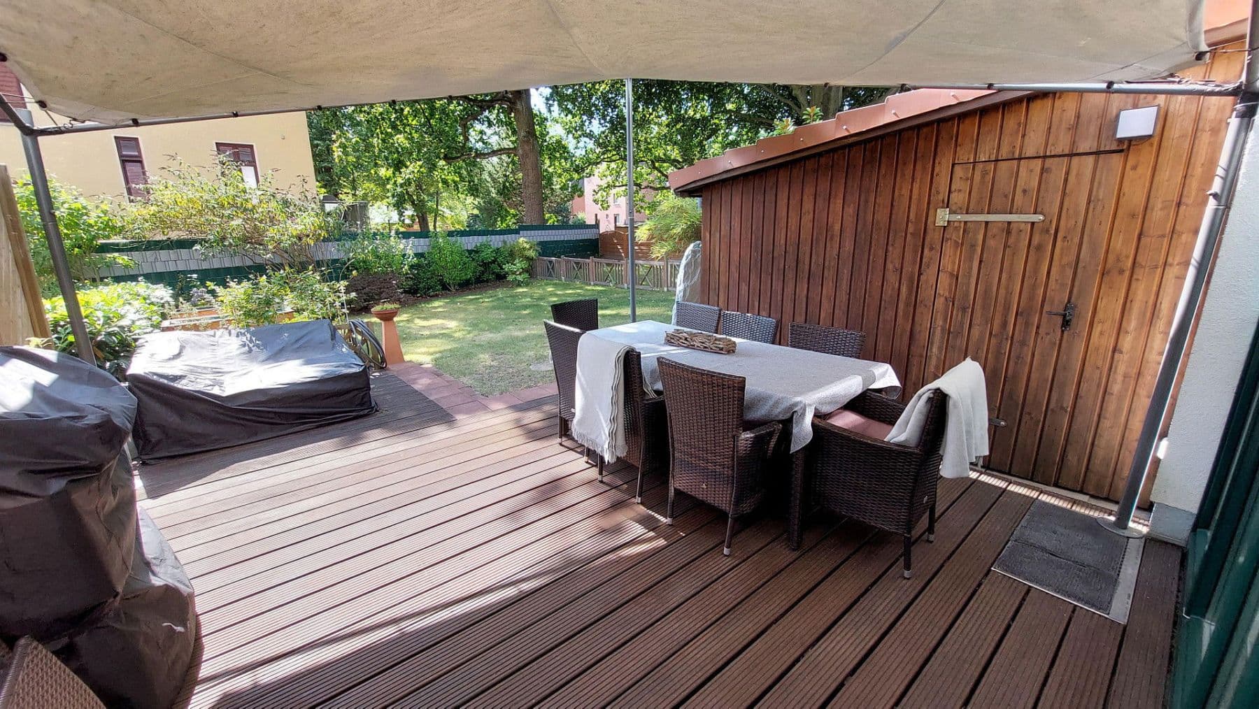 Prodej domu 145 m², pozemek 137 m², Hamburg, Hamburg Prodej domu 145 m², pozemek 137 m², Hamburg, Hamburg