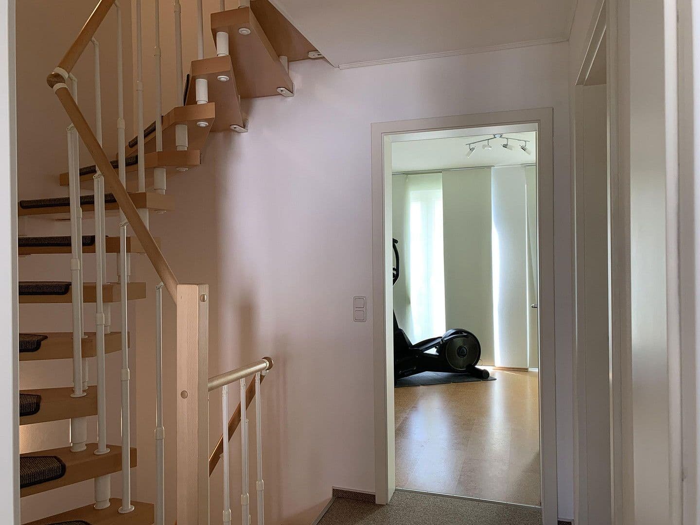 Prodej domu 145 m², pozemek 137 m², Hamburg, Hamburg Prodej domu 145 m², pozemek 137 m², Hamburg, Hamburg