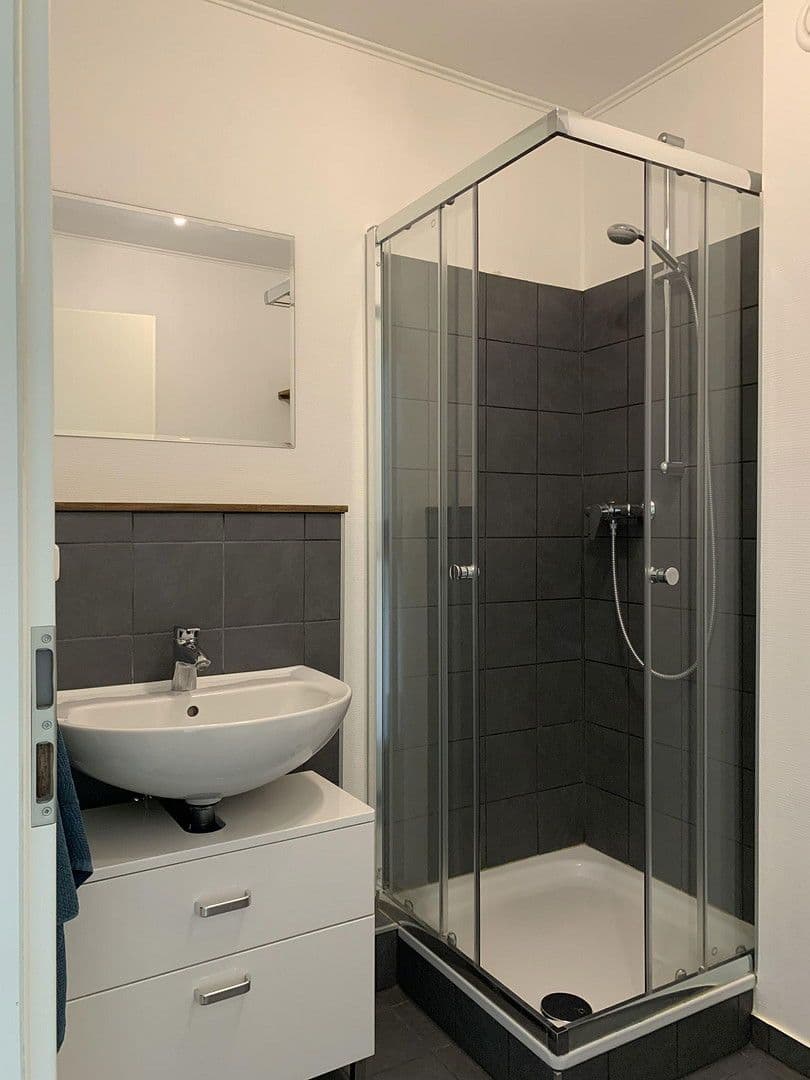 Prodej domu 145 m², pozemek 137 m², Hamburg, Hamburg Prodej domu 145 m², pozemek 137 m², Hamburg, Hamburg