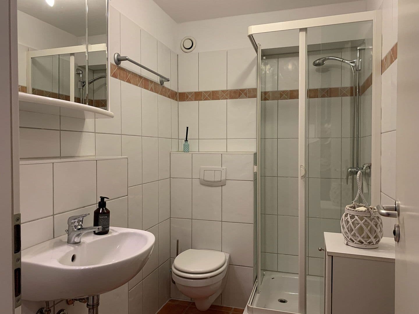 Prodej domu 145 m², pozemek 137 m², Hamburg, Hamburg Prodej domu 145 m², pozemek 137 m², Hamburg, Hamburg