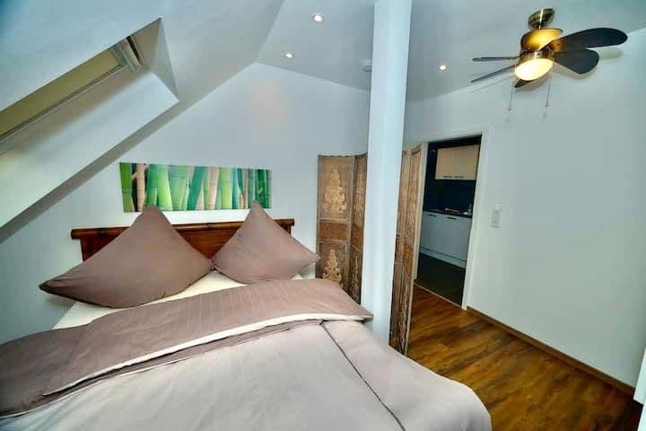 Pronájem bytu 3+1 80 m², Hohenmölsen, Sasko-Anhaltsko Pronájem bytu 3+1 80 m², Hohenmölsen, Sasko-Anhaltsko