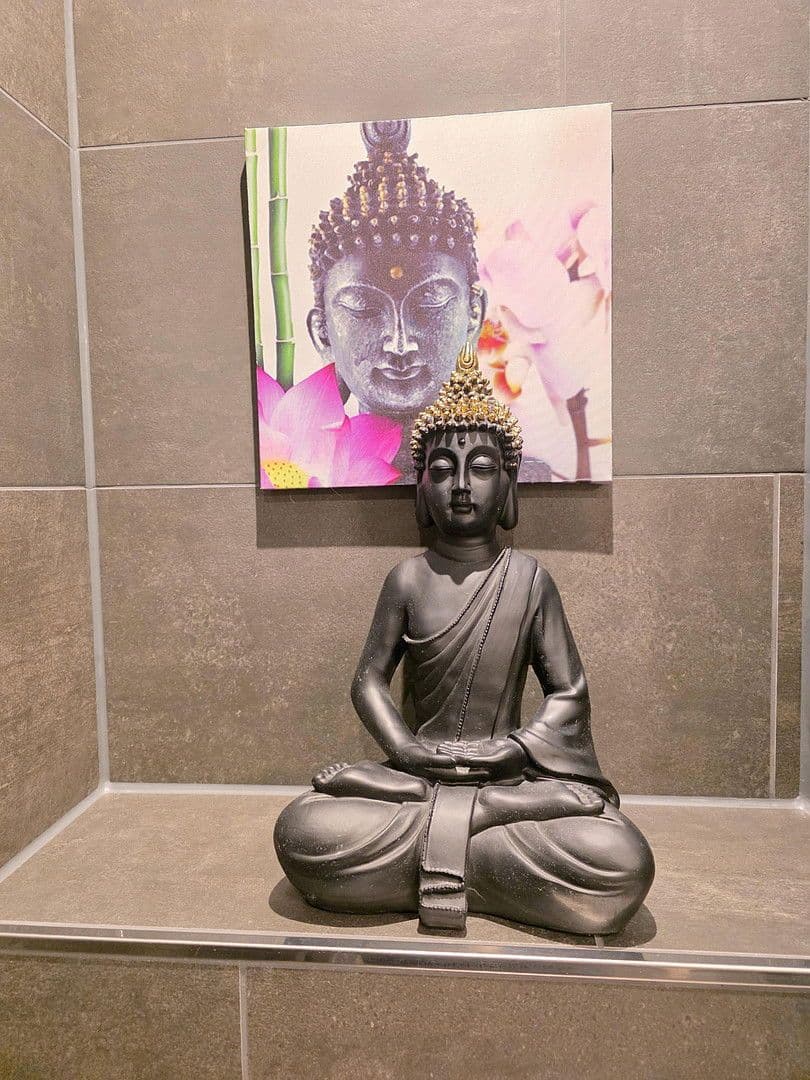 Pronájem bytu 3+1 80 m², Hohenmölsen, Sasko-Anhaltsko Pronájem bytu 3+1 80 m², Hohenmölsen, Sasko-Anhaltsko