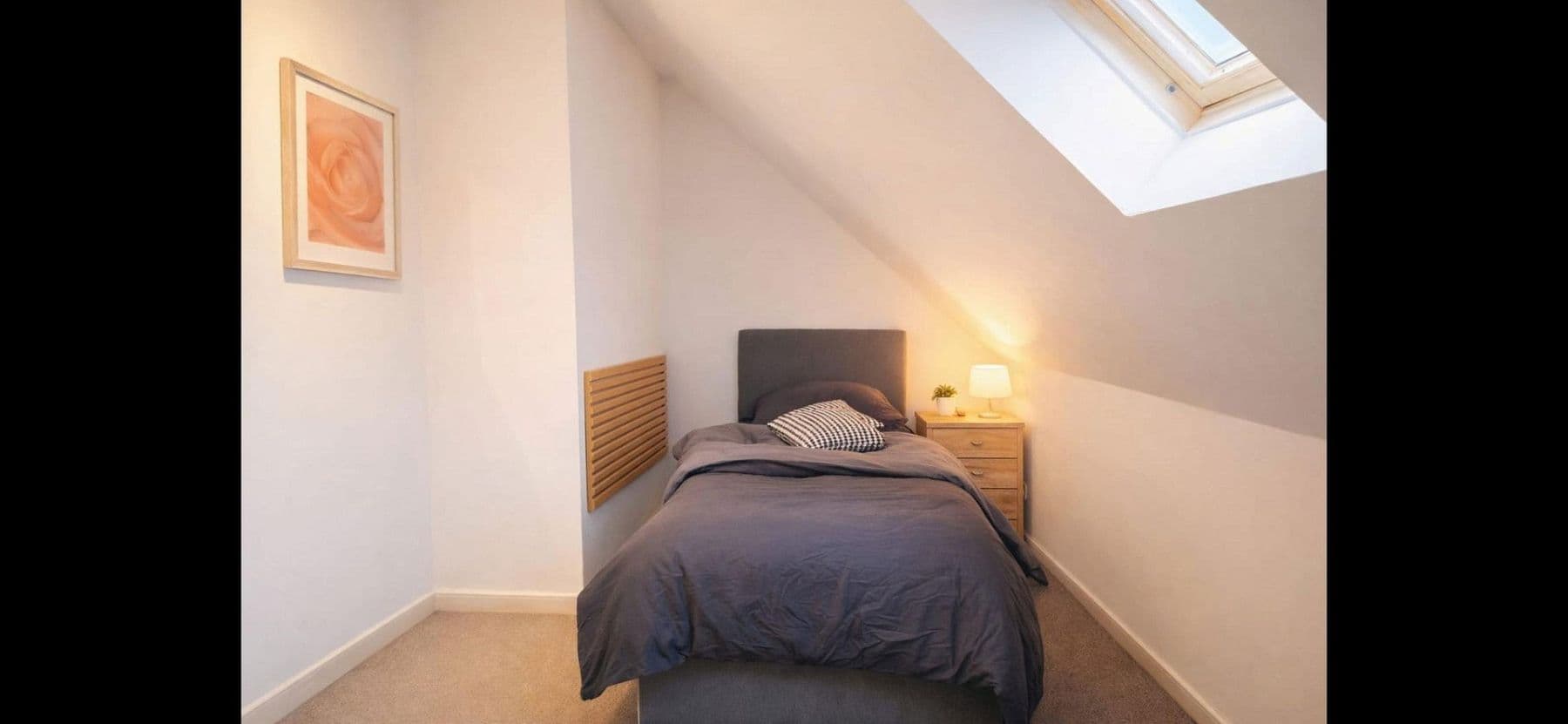 Pronájem bytu 3+1 80 m², Hohenmölsen, Sasko-Anhaltsko Pronájem bytu 3+1 80 m², Hohenmölsen, Sasko-Anhaltsko