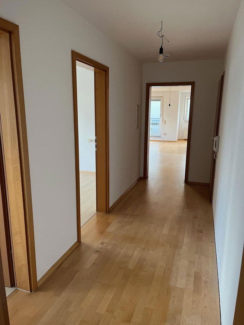 Pronájem bytu 3+kk 72 m², Gerteisenstr. 9, Gerlingen, Bádensko-Württembersko Pronájem bytu 3+kk 72 m², Gerteisenstr. 9, Gerlingen, Bádensko-Württembersko