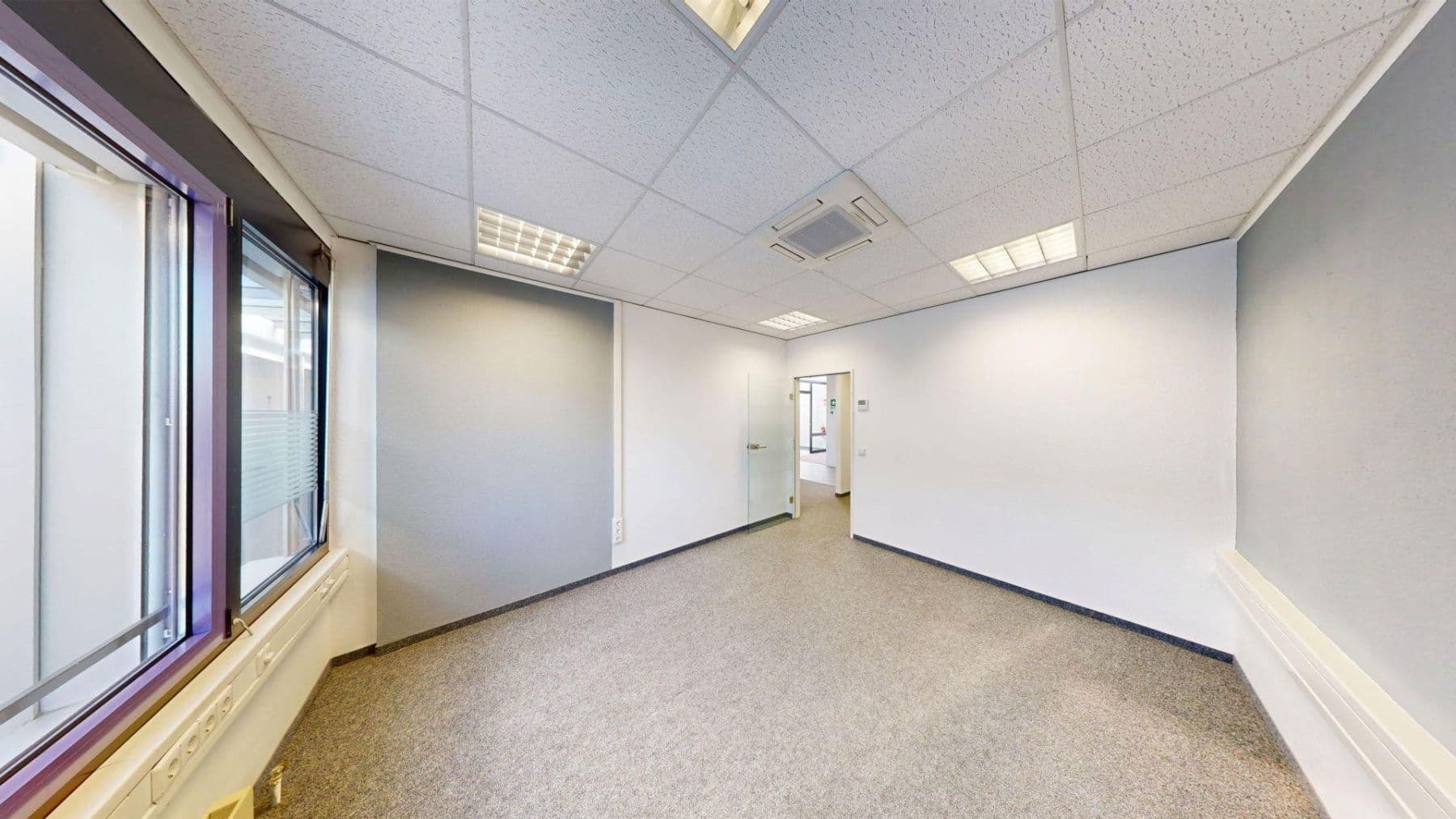 Pronájem kanceláře 395 m², Berblingerstraße 12, Ditzingen, Bádensko-Württembersko Pronájem kanceláře 395 m², Berblingerstraße 12, Ditzingen, Bádensko-Württembersko