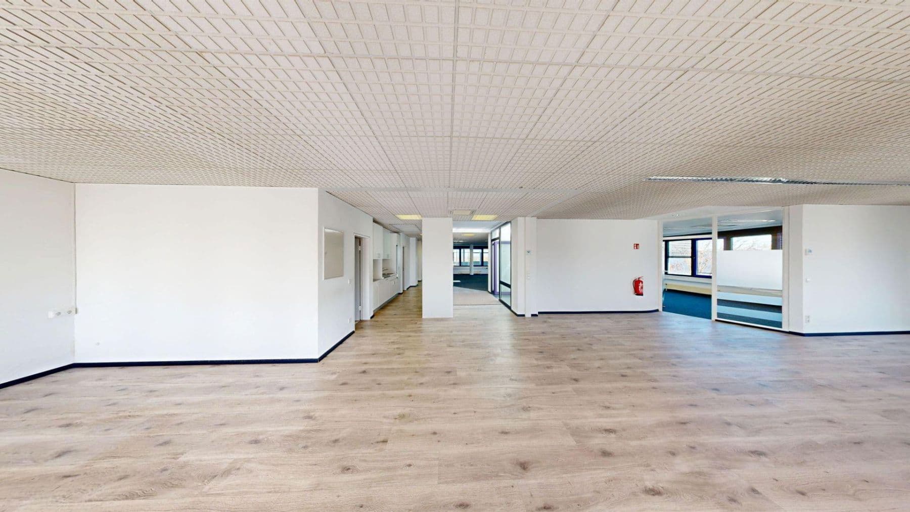 Pronájem kanceláře 395 m², Berblingerstraße 12, Ditzingen, Bádensko-Württembersko Pronájem kanceláře 395 m², Berblingerstraße 12, Ditzingen, Bádensko-Württembersko
