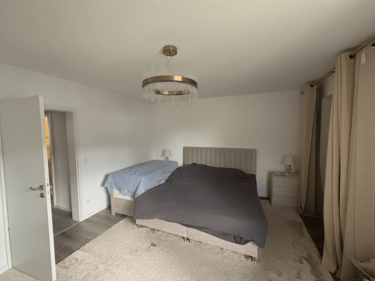 Pronájem domu 137 m², pozemek 150 m², München, Bavorsko Pronájem domu 137 m², pozemek 150 m², München, Bavorsko