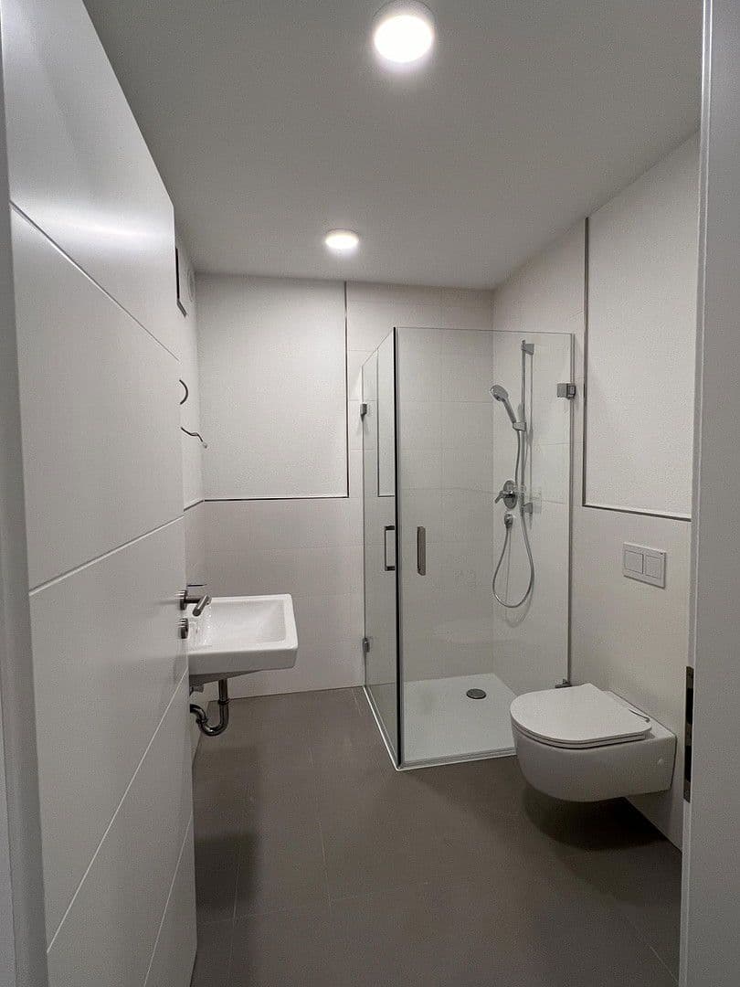 Pronájem domu 45 m², pozemek 150 m², Haigrnstraße 43, Flein, Bádensko-Württembersko Pronájem domu 45 m², pozemek 150 m², Haigrnstraße 43, Flein, Bádensko-Württembersko