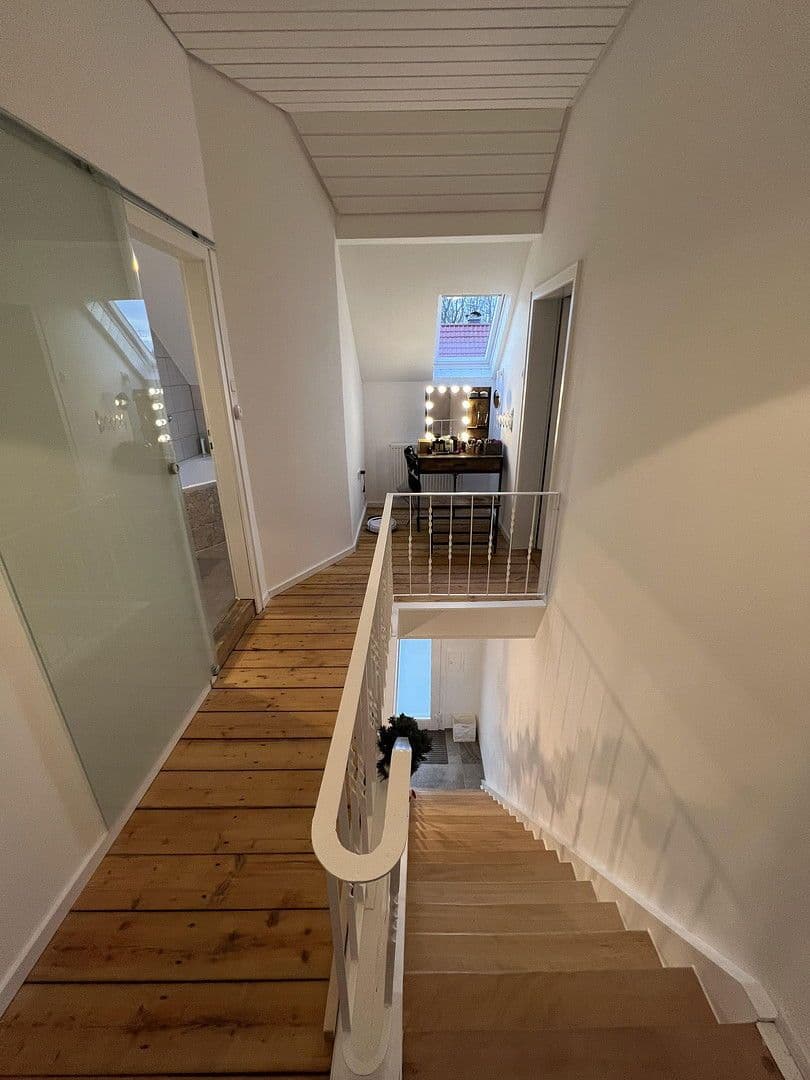 Prodej domu 187 m², pozemek 516 m², Dortmund, Severní Porýní-Vestfálsko Prodej domu 187 m², pozemek 516 m², Dortmund, Severní Porýní-Vestfálsko