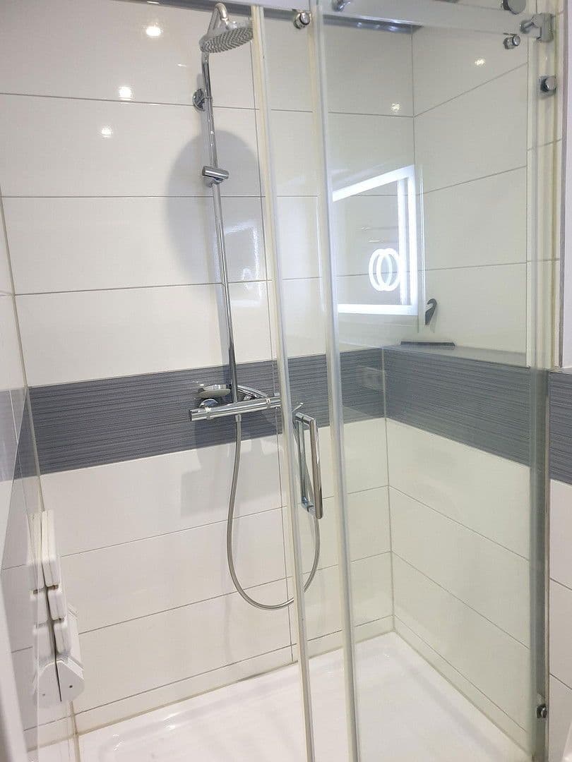 Pronájem bytu 1+1 49 m², Heusenstamm, Hessen Pronájem bytu 1+1 49 m², Heusenstamm, Hessen