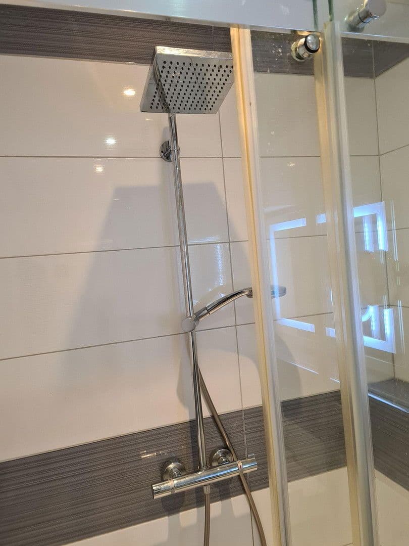 Pronájem bytu 1+1 49 m², Heusenstamm, Hessen Pronájem bytu 1+1 49 m², Heusenstamm, Hessen