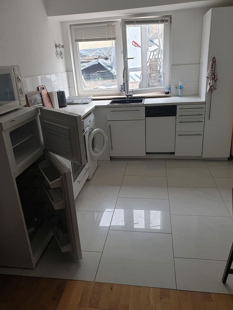 Pronájem bytu 1+1 49 m², Heusenstamm, Hessen Pronájem bytu 1+1 49 m², Heusenstamm, Hessen