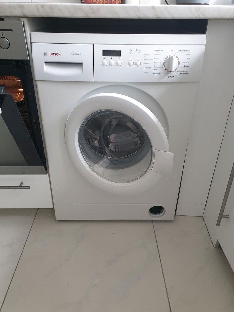 Pronájem bytu 1+1 49 m², Heusenstamm, Hessen Pronájem bytu 1+1 49 m², Heusenstamm, Hessen