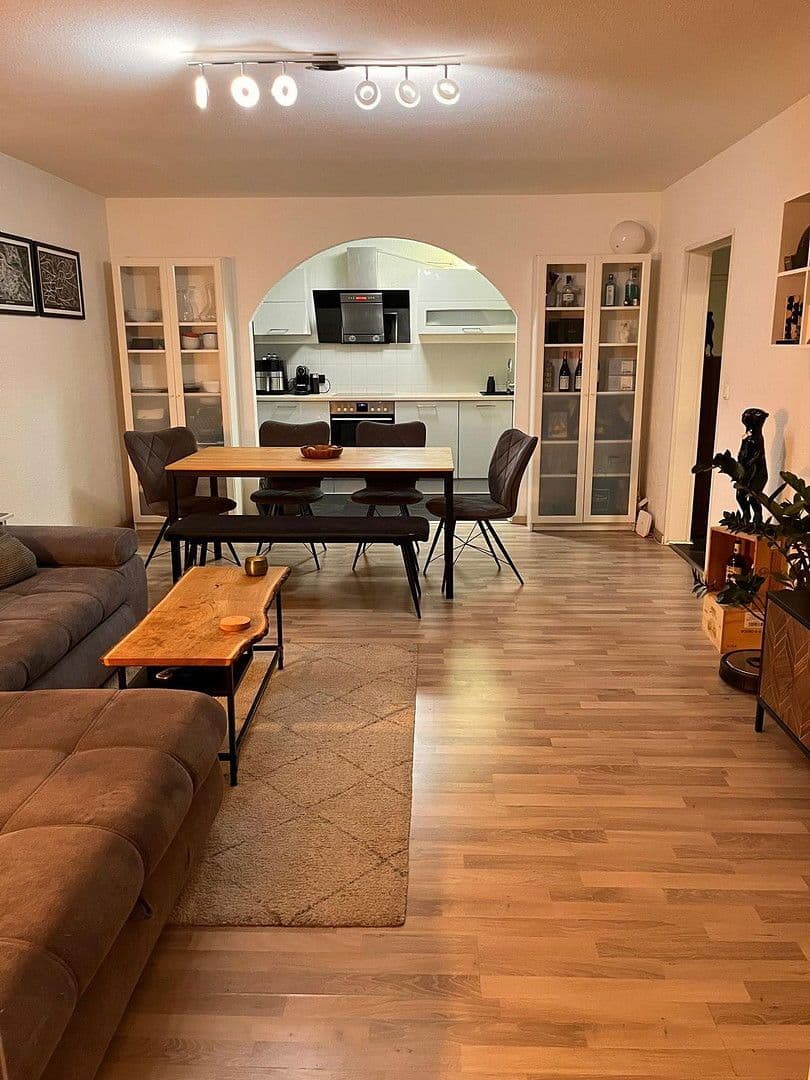 Prodej bytu 2+1 70 m², Berliner Straße 286, Offenbach am Main, Hessen Prodej bytu 2+1 70 m², Berliner Straße 286, Offenbach am Main, Hessen