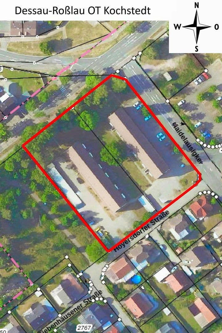 Prodej domu 3.097 m², pozemek 6.717 m², Haidelausigker Weg 2-6, Dessau-Roßlau OT Kochstedt, Sasko-Anhaltsko Prodej domu 3.097 m², pozemek 6.717 m², Haidelausigker Weg 2-6, Dessau-Roßlau OT Kochstedt, Sasko-Anhaltsko