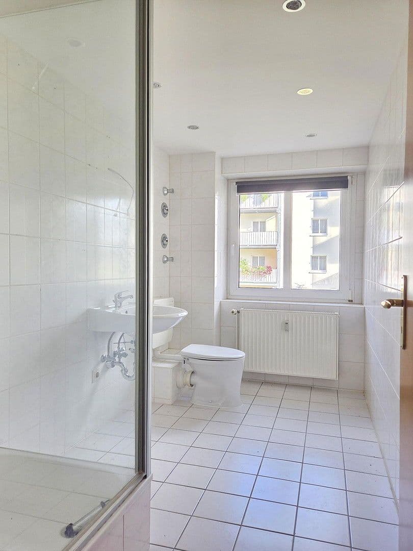 Prodej domu 3.097 m², pozemek 6.717 m², Haidelausigker Weg 2-6, Dessau-Roßlau OT Kochstedt, Sasko-Anhaltsko Prodej domu 3.097 m², pozemek 6.717 m², Haidelausigker Weg 2-6, Dessau-Roßlau OT Kochstedt, Sasko-Anhaltsko