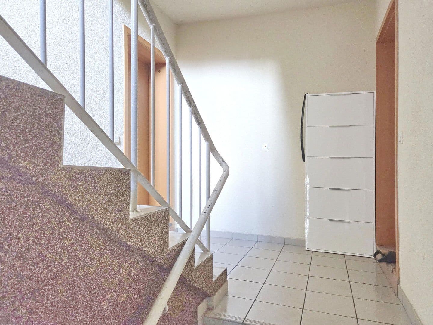 Prodej domu 3.097 m², pozemek 6.717 m², Haidelausigker Weg 2-6, Dessau-Roßlau OT Kochstedt, Sasko-Anhaltsko Prodej domu 3.097 m², pozemek 6.717 m², Haidelausigker Weg 2-6, Dessau-Roßlau OT Kochstedt, Sasko-Anhaltsko