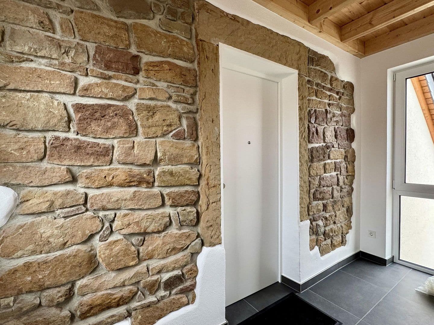 Pronájem bytu 3+1 70 m², Bous, Země Sársko Pronájem bytu 3+1 70 m², Bous, Země Sársko