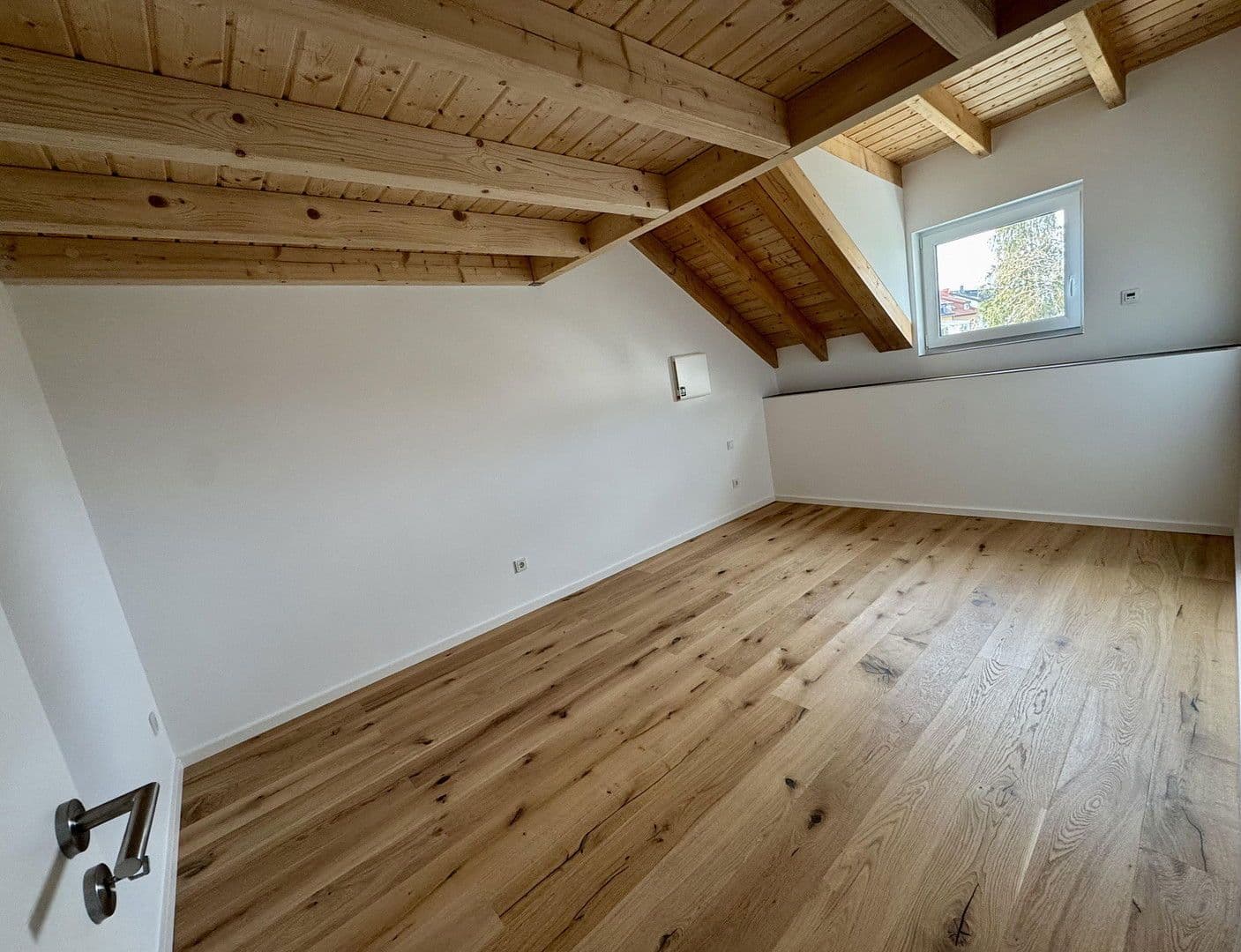 Pronájem bytu 3+1 70 m², Bous, Země Sársko Pronájem bytu 3+1 70 m², Bous, Země Sársko