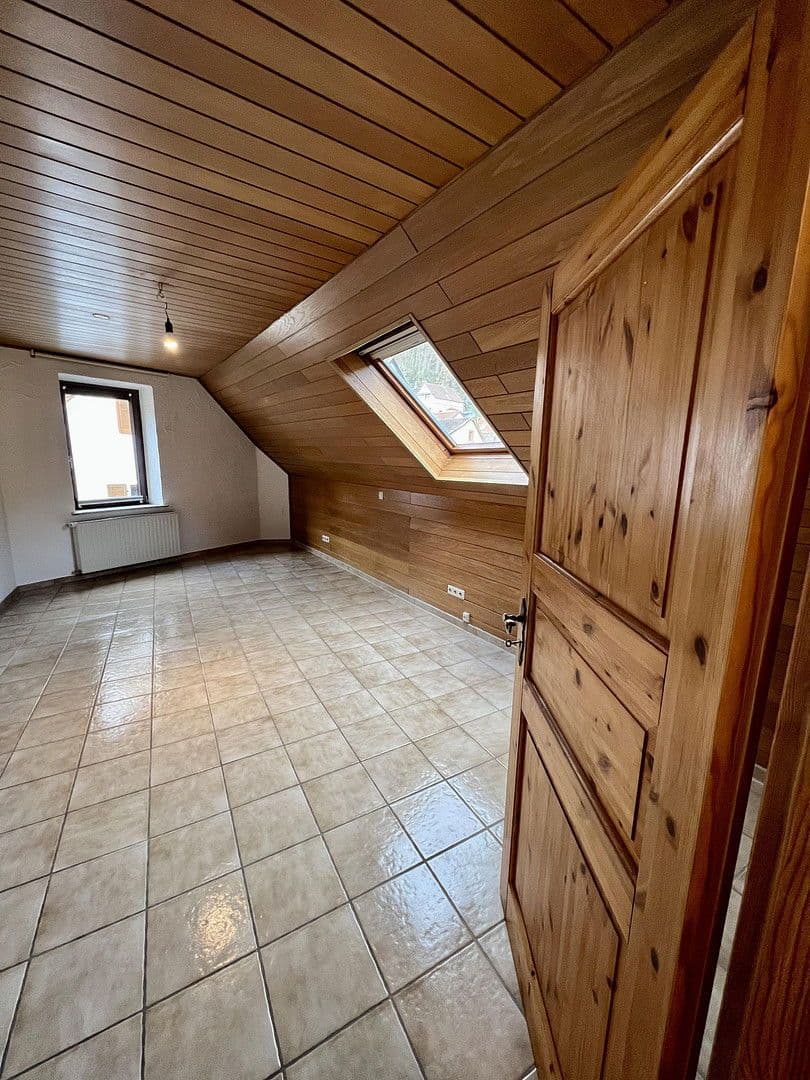 Pronájem domu 170 m², pozemek 190 m², Bad Dürkheim, Porýní-Falc Pronájem domu 170 m², pozemek 190 m², Bad Dürkheim, Porýní-Falc