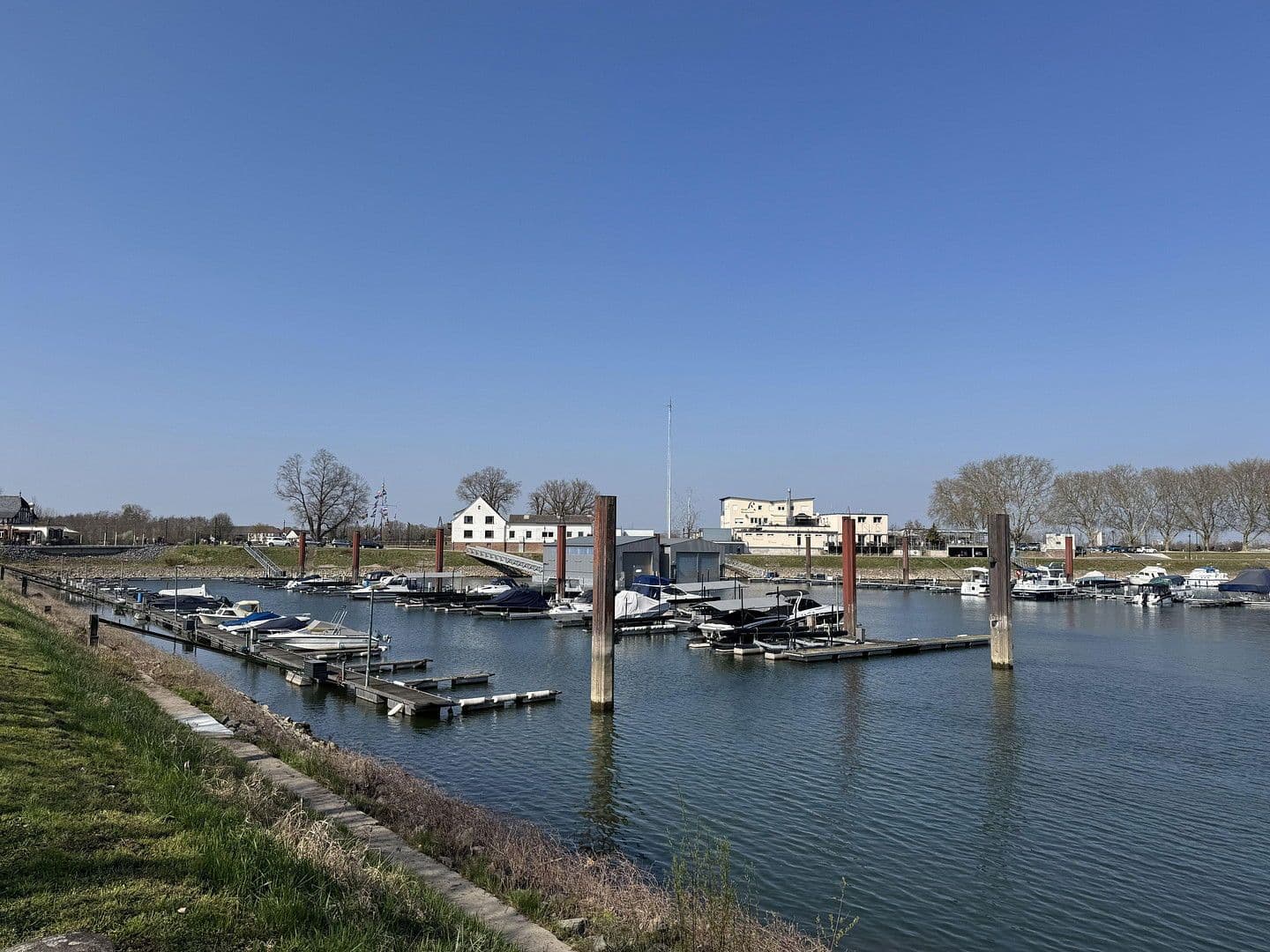 Pronájem bytu 4+1 86 m², Gernotstraße 6, Gernsheim, Hessen Pronájem bytu 4+1 86 m², Gernotstraße 6, Gernsheim, Hessen