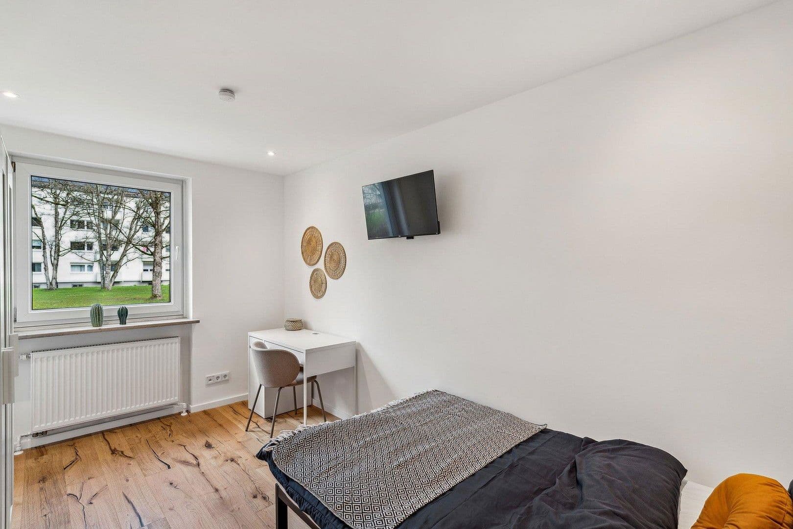 Pronájem bytu 1+1 22 m², Solothurner Straße 9, München, Bavorsko Pronájem bytu 1+1 22 m², Solothurner Straße 9, München, Bavorsko