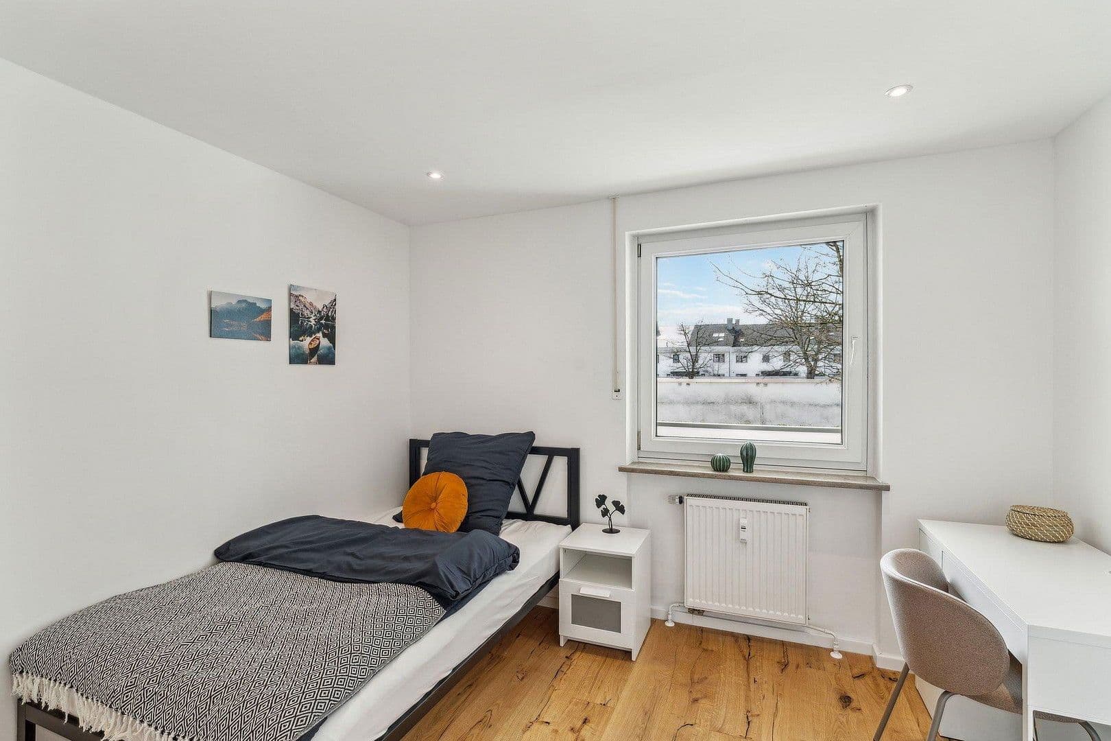 Pronájem bytu 1+1 22 m², Solothurner Straße 9, München, Bavorsko Pronájem bytu 1+1 22 m², Solothurner Straße 9, München, Bavorsko