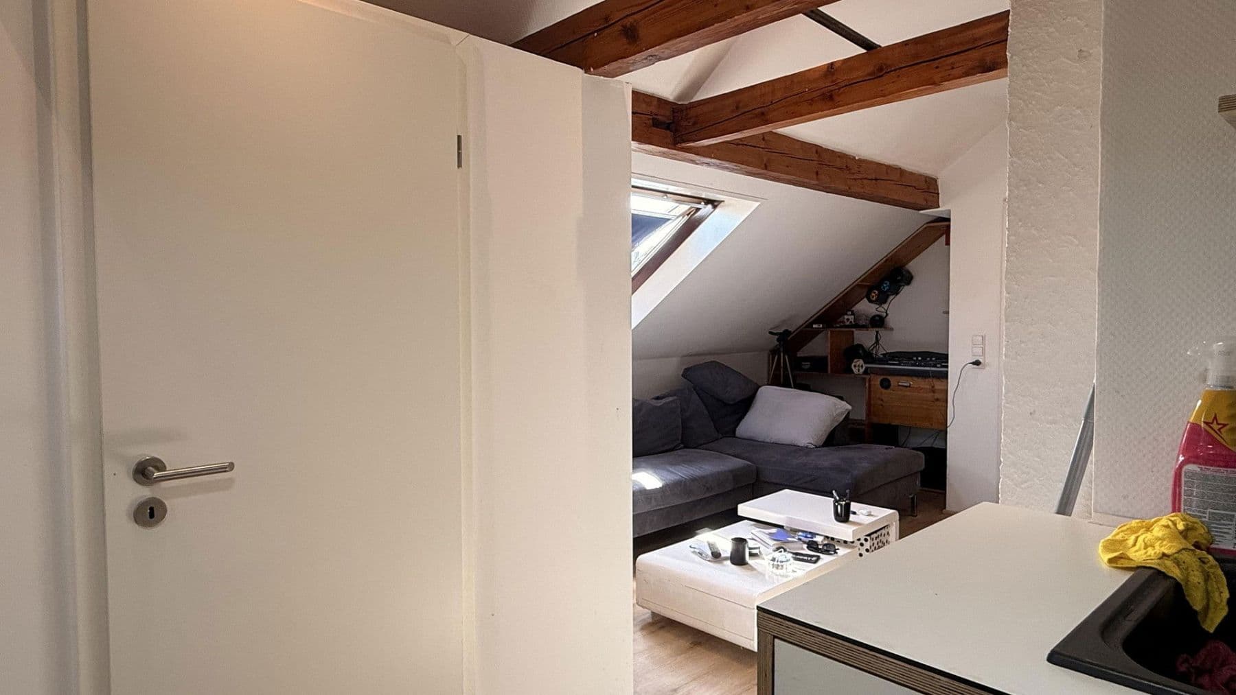 Prodej bytu 1+1 24 m², Falkenweg 1, Pfinztal, Bádensko-Württembersko Prodej bytu 1+1 24 m², Falkenweg 1, Pfinztal, Bádensko-Württembersko