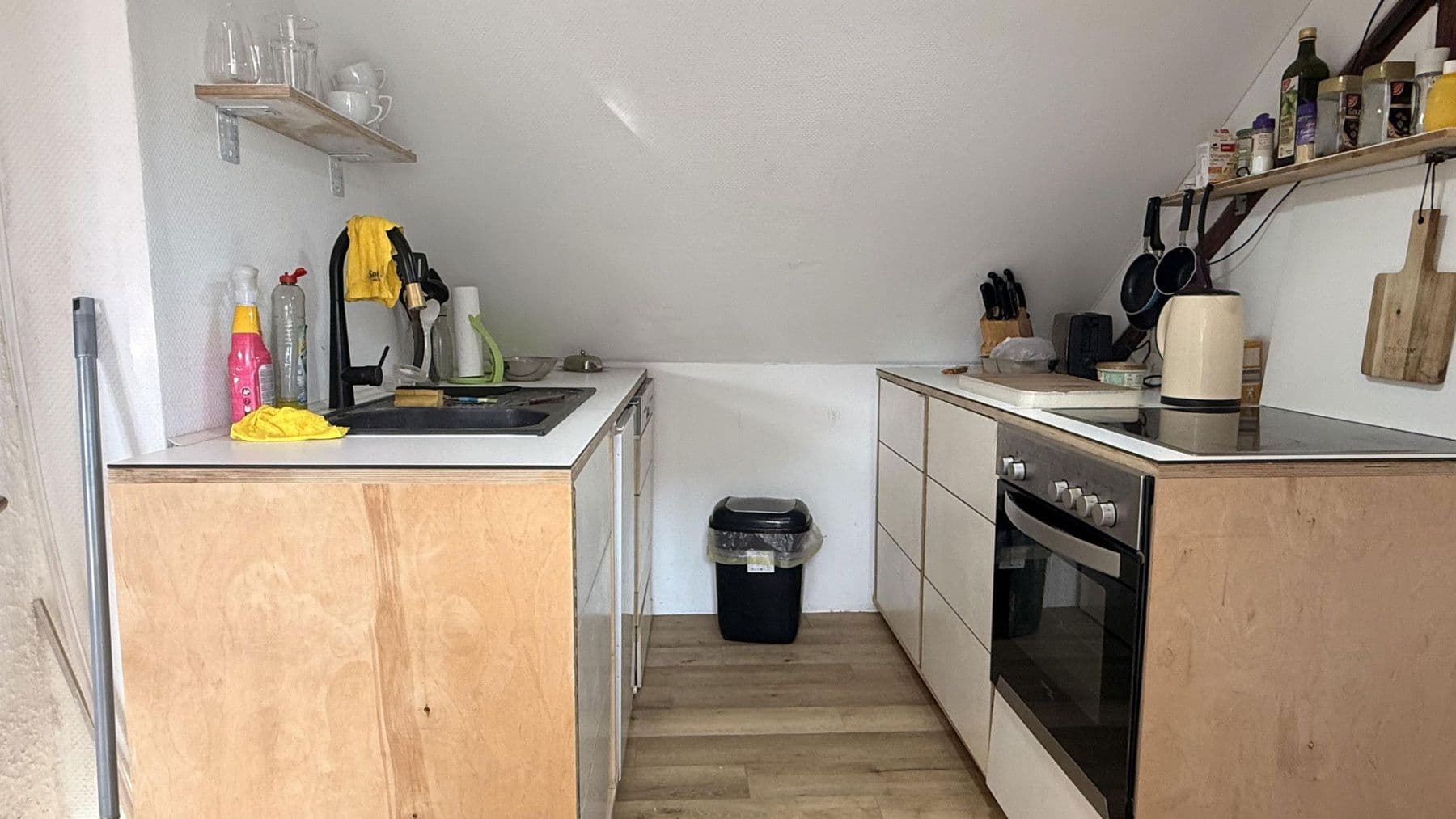 Prodej bytu 1+1 24 m², Falkenweg 1, Pfinztal, Bádensko-Württembersko Prodej bytu 1+1 24 m², Falkenweg 1, Pfinztal, Bádensko-Württembersko