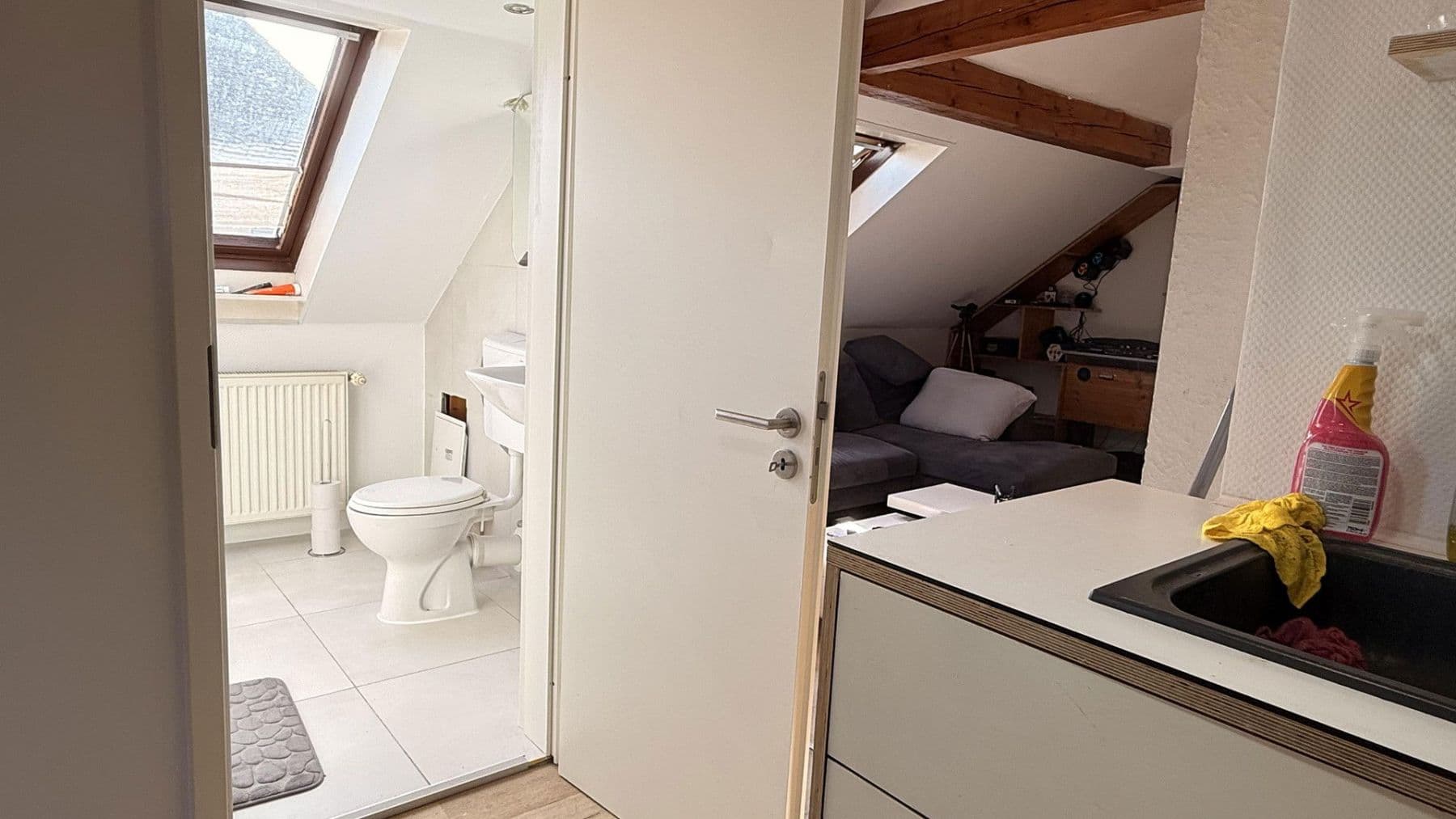 Prodej bytu 1+1 24 m², Falkenweg 1, Pfinztal, Bádensko-Württembersko Prodej bytu 1+1 24 m², Falkenweg 1, Pfinztal, Bádensko-Württembersko